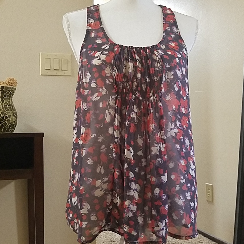 LUSH ~ Sleeveless Top